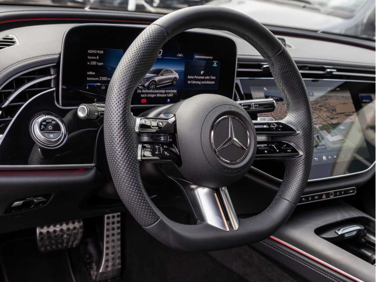 Mercedes-Benz E-Klasse – Bild 25
