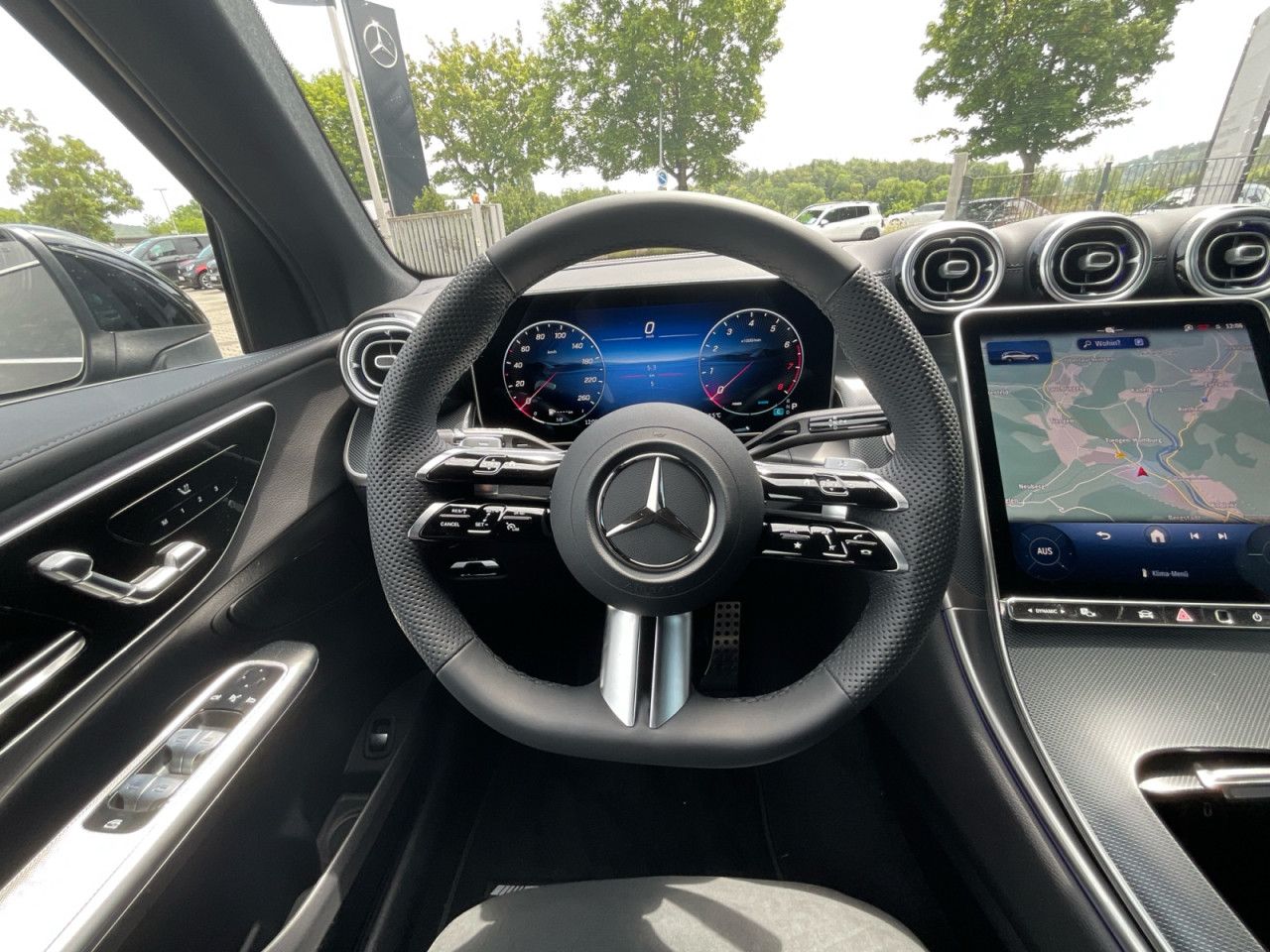 Mercedes-Benz GLC – Bild 11