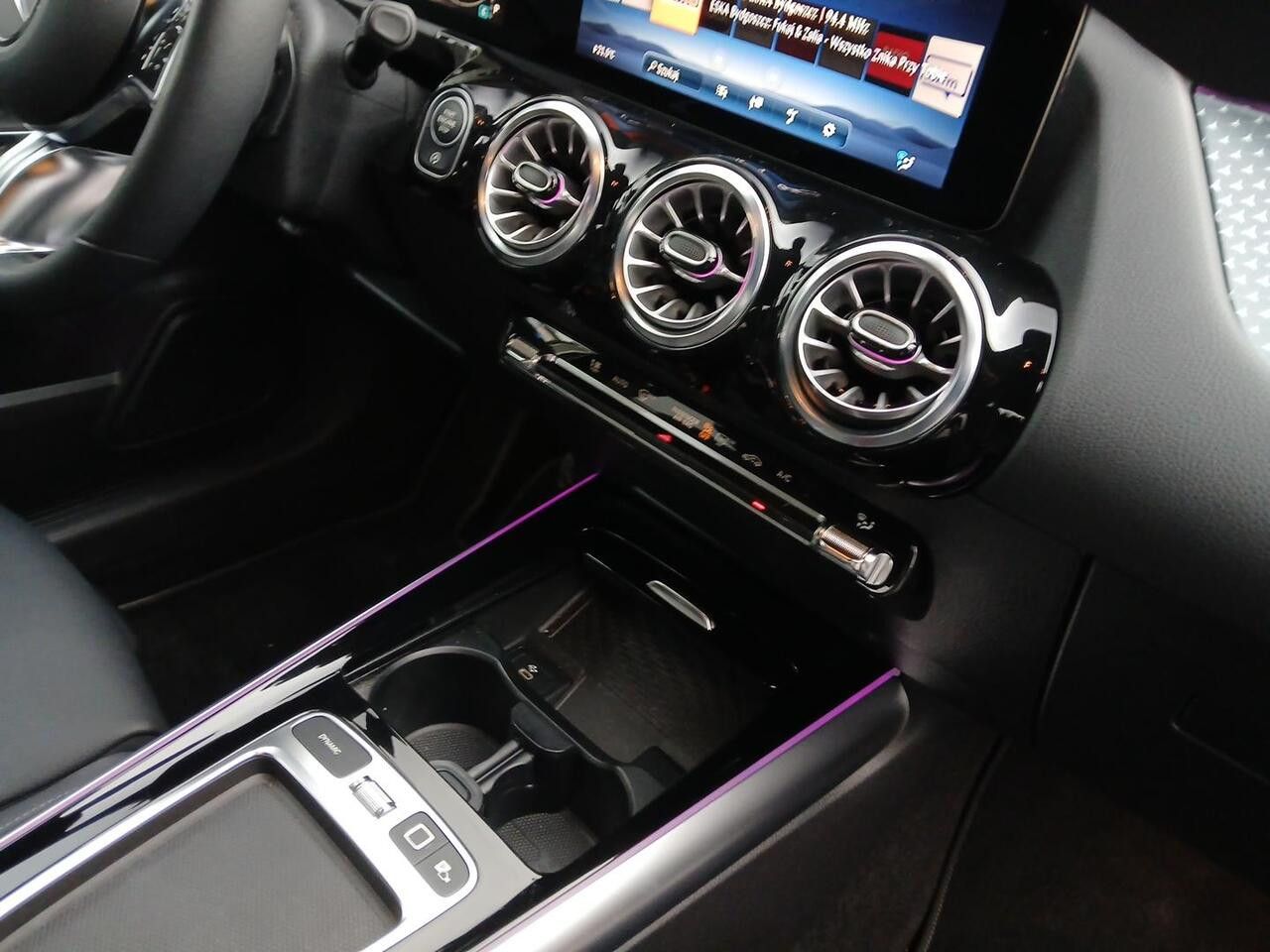 Zdjęcie pojazdu 13 / 23