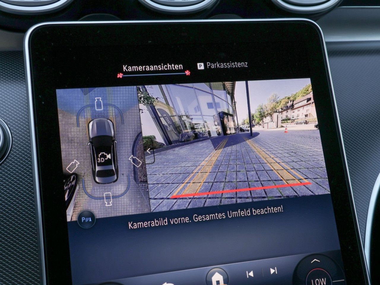 Mercedes-Benz C-Klasse – Bild 18