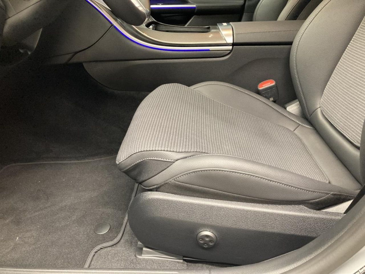 Mercedes-Benz C-Klasse – Bild 14