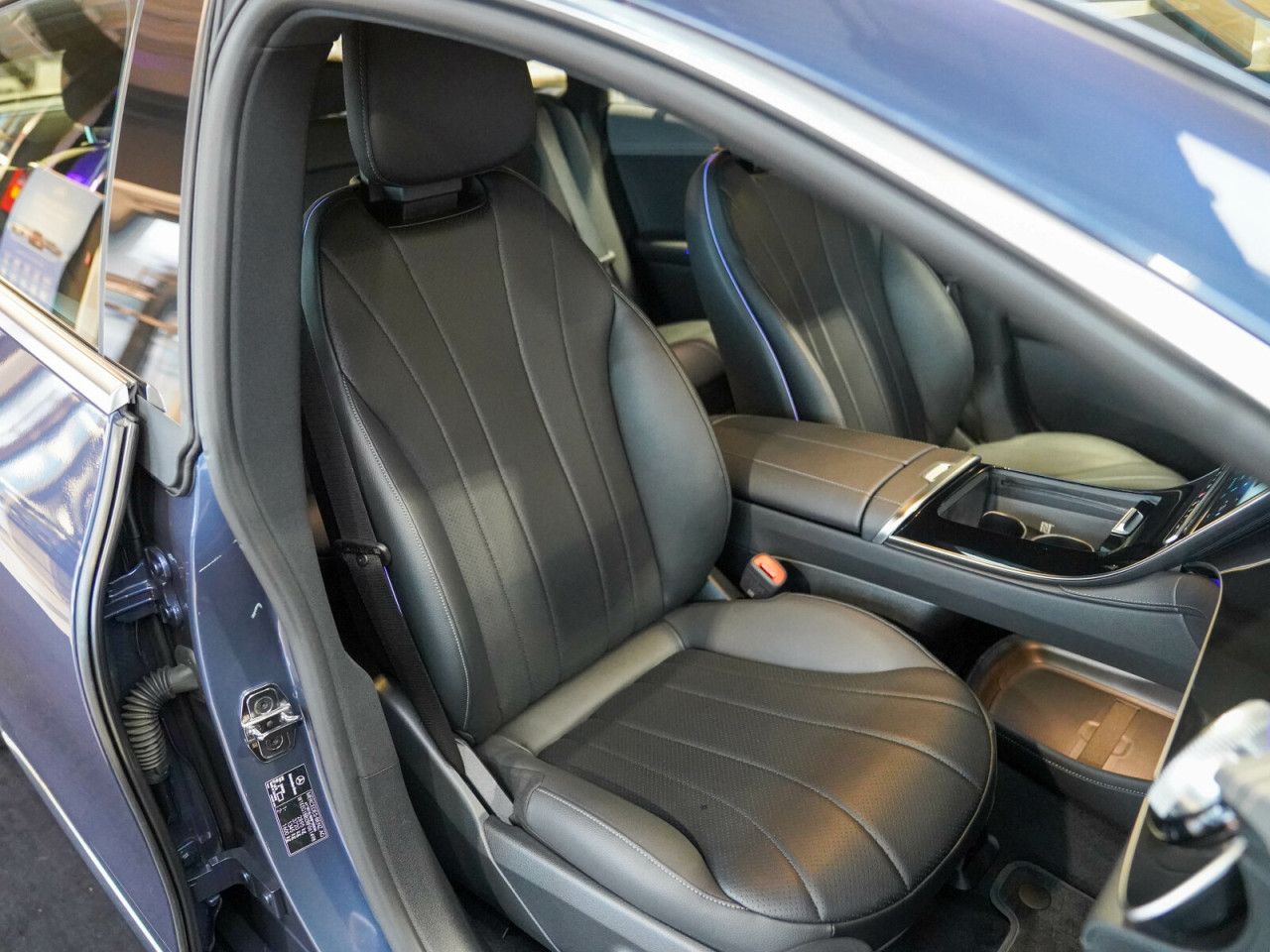 Fahrzeugbild 10 / 15