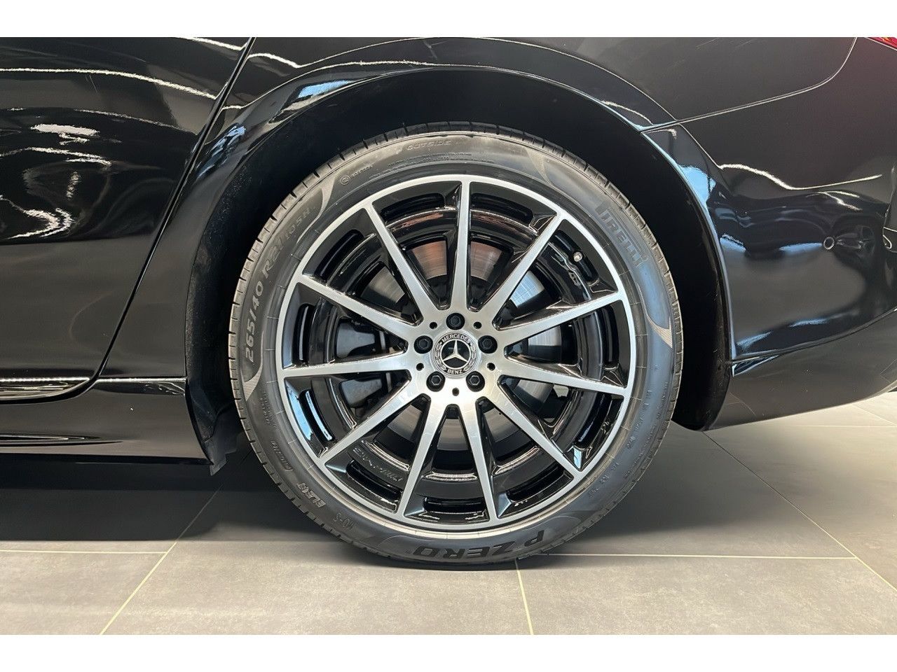 Photo du v&eacute;hicule 13 / 18