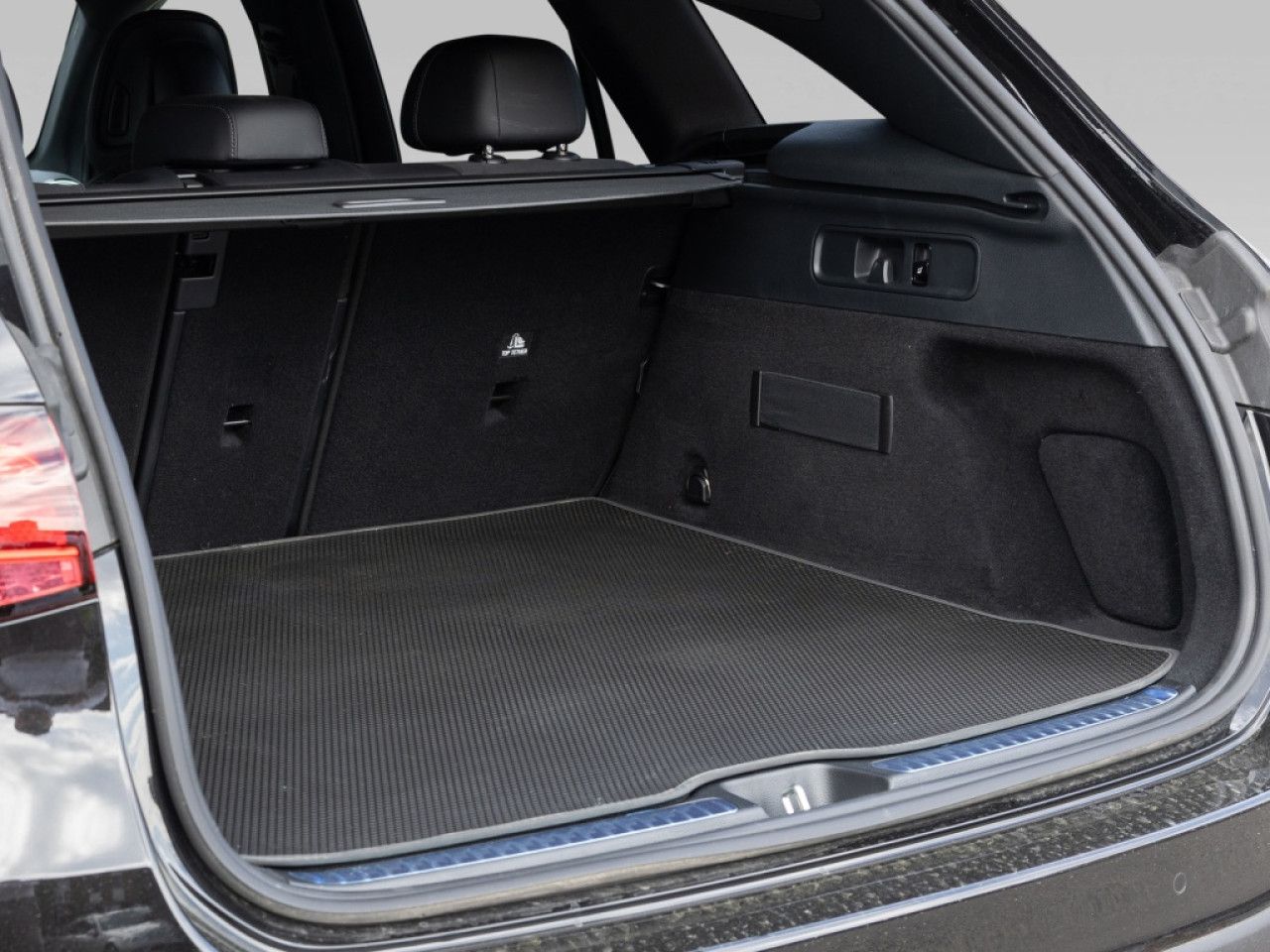 Mercedes-Benz GLC – Bild 8