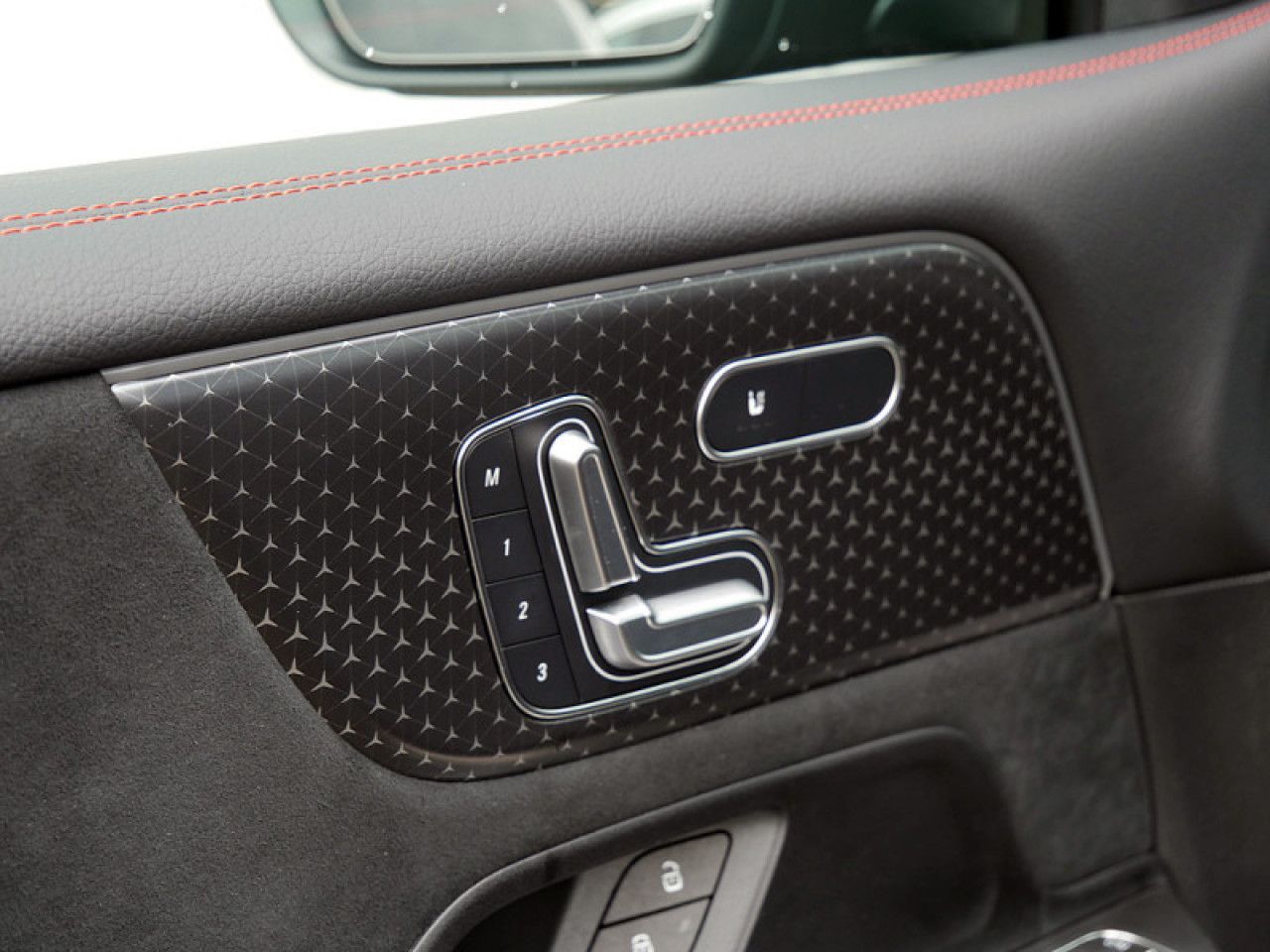 Mercedes-Benz GLB – Bild 13