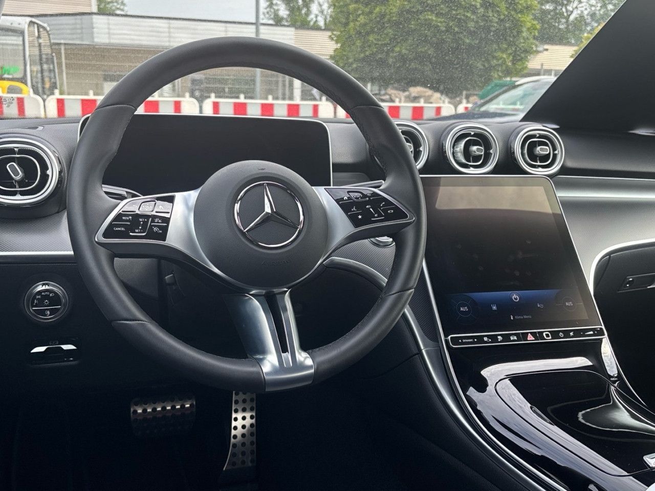 Mercedes-Benz C-Klasse – Bild 9