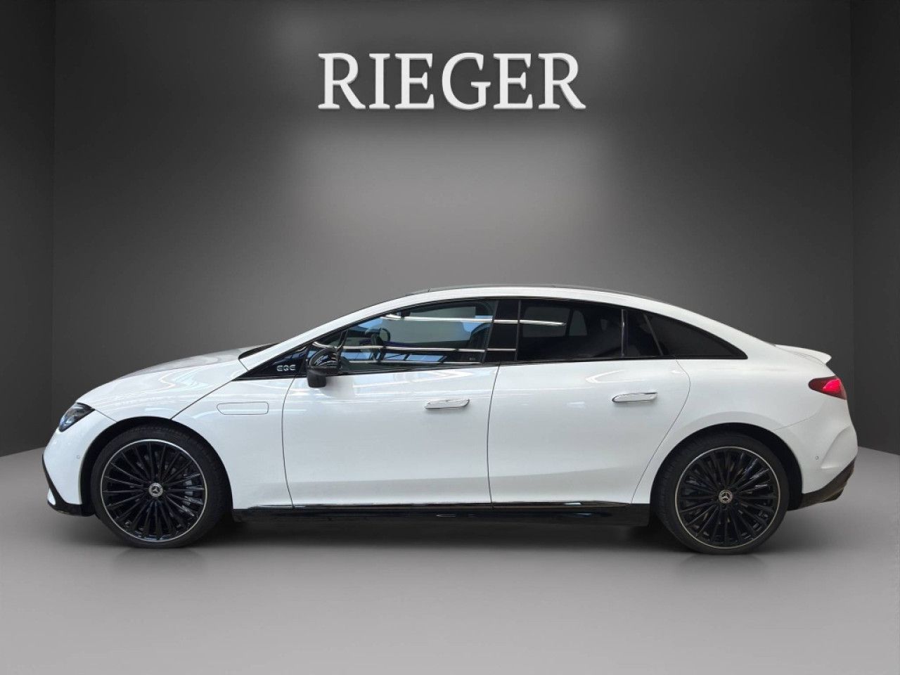 Mercedes-Benz EQE – Bild 4