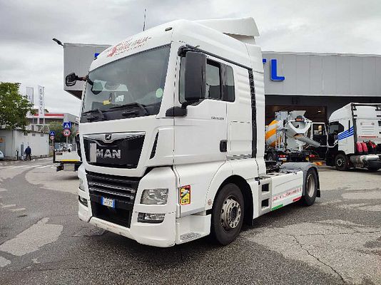Vehicle image 1 / 11