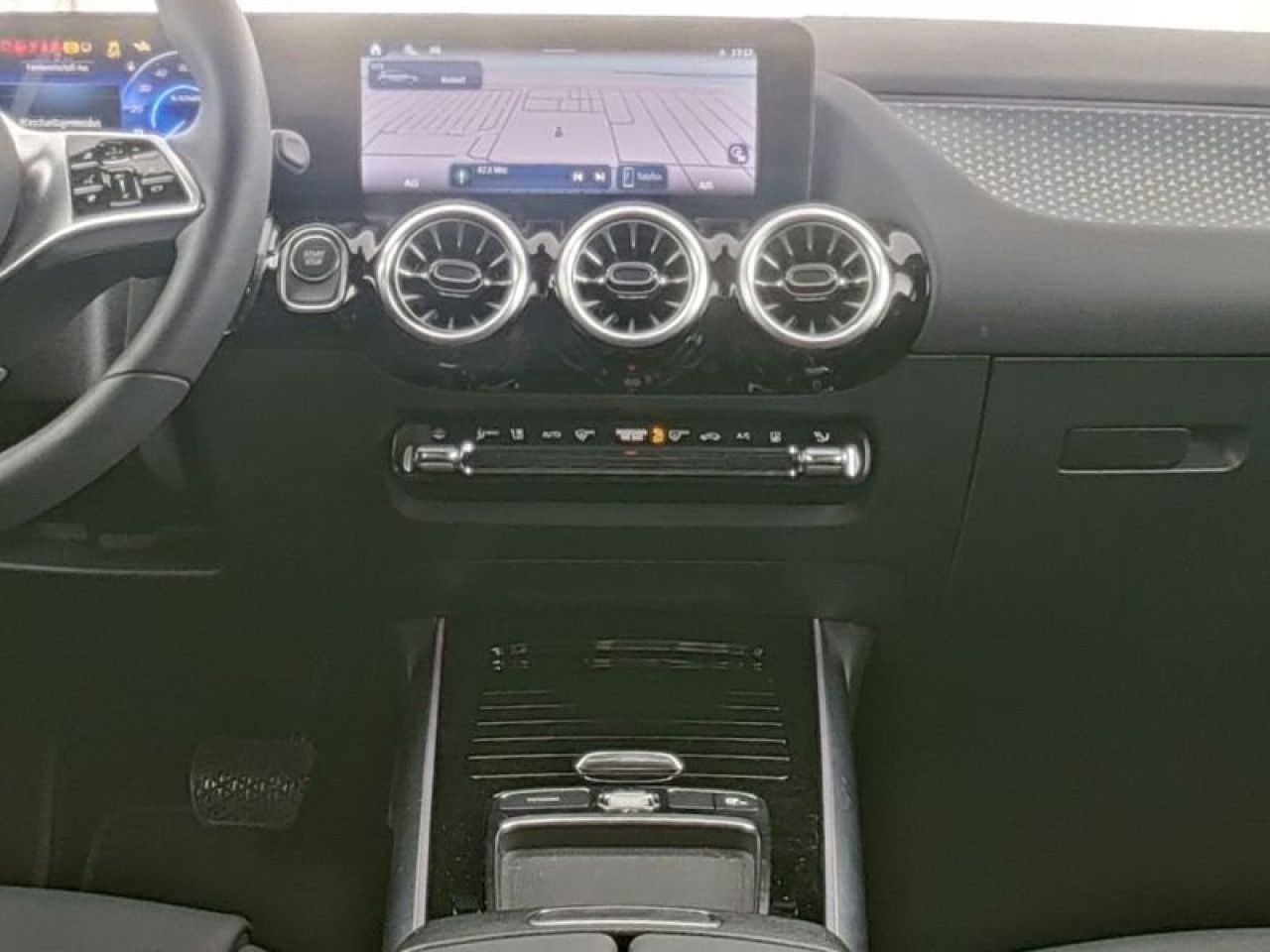 Fahrzeugbild 8 / 10