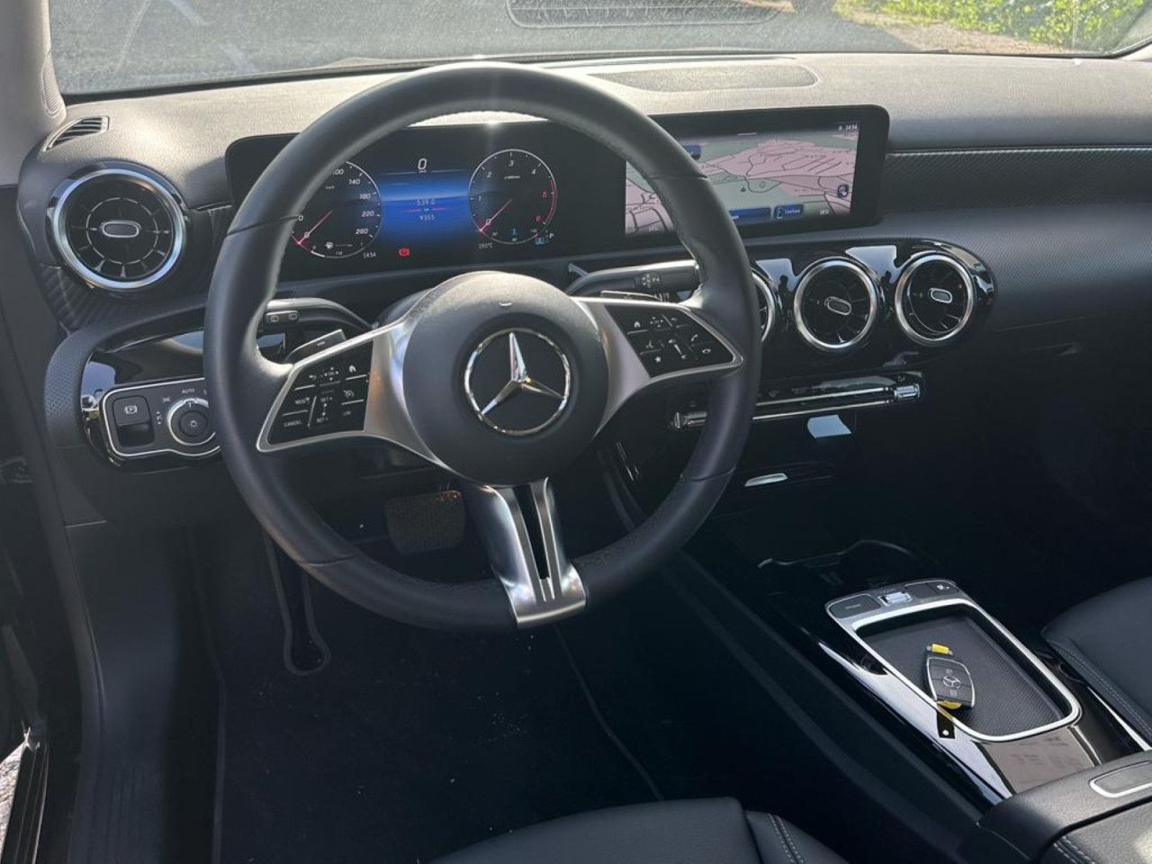 Imagem do veículo 3 / 8