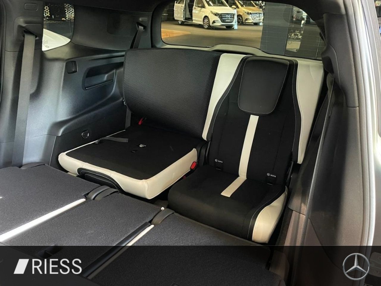 Mercedes-Benz GLB – Bild 22