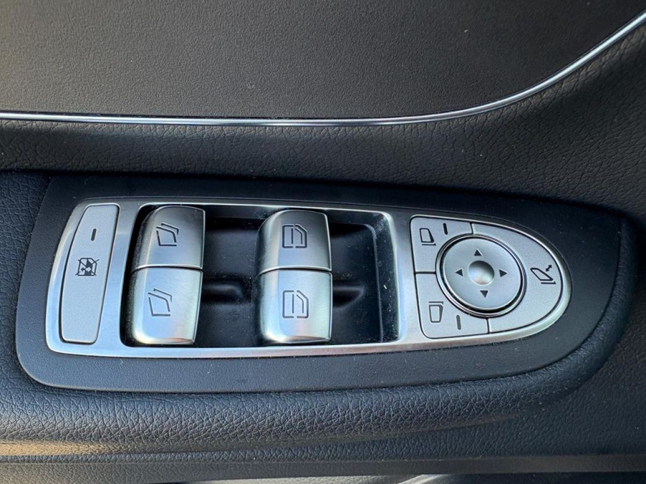 Mercedes-Benz EQV – Bild 12