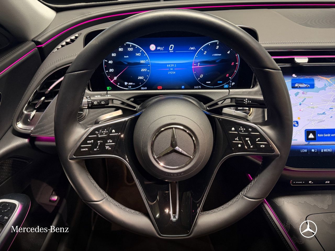 Mercedes-Benz E-Klasse – Bild 12