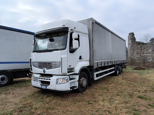 Vehicle image 1 / 13