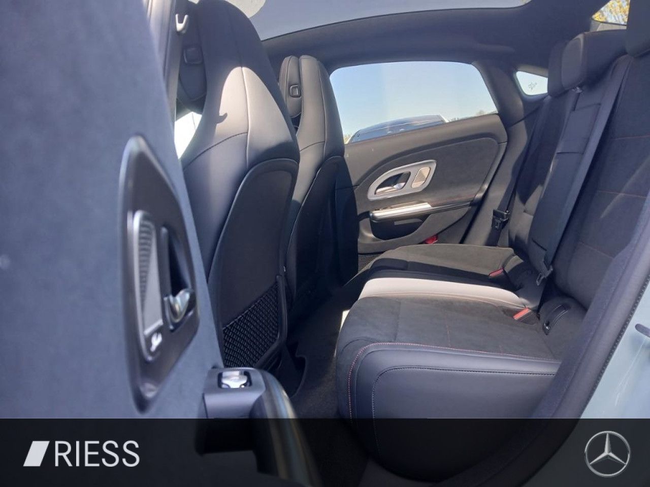 Mercedes-Benz CLA – Bild 4