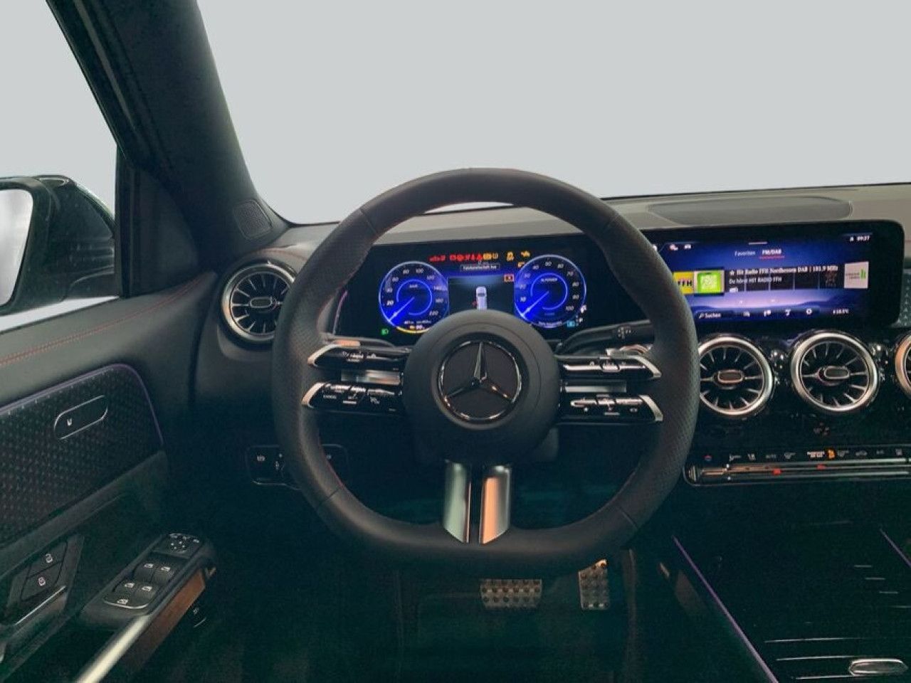 Mercedes-Benz EQB – Bild 17