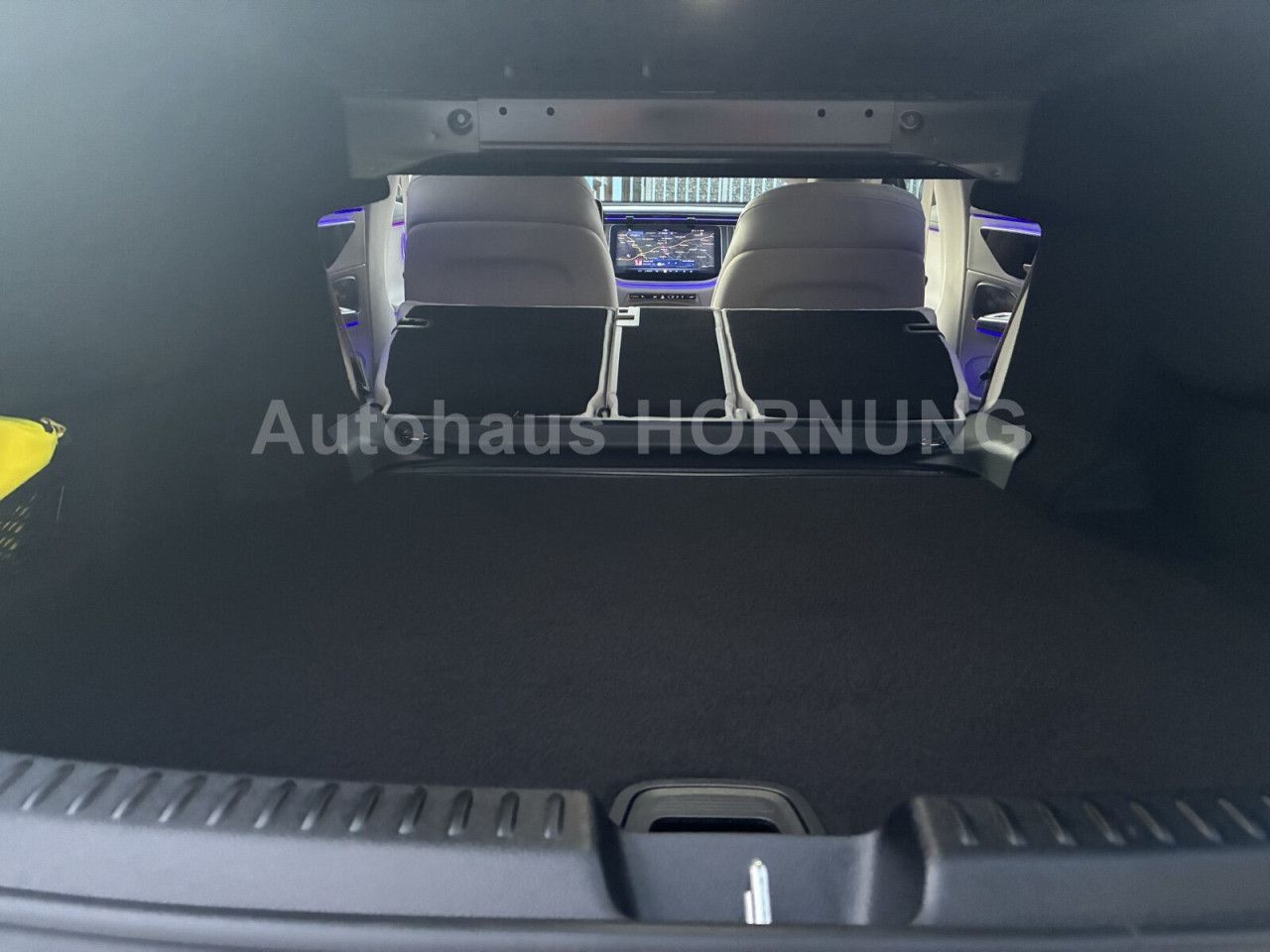 Mercedes-Benz E-Klasse – Bild 23