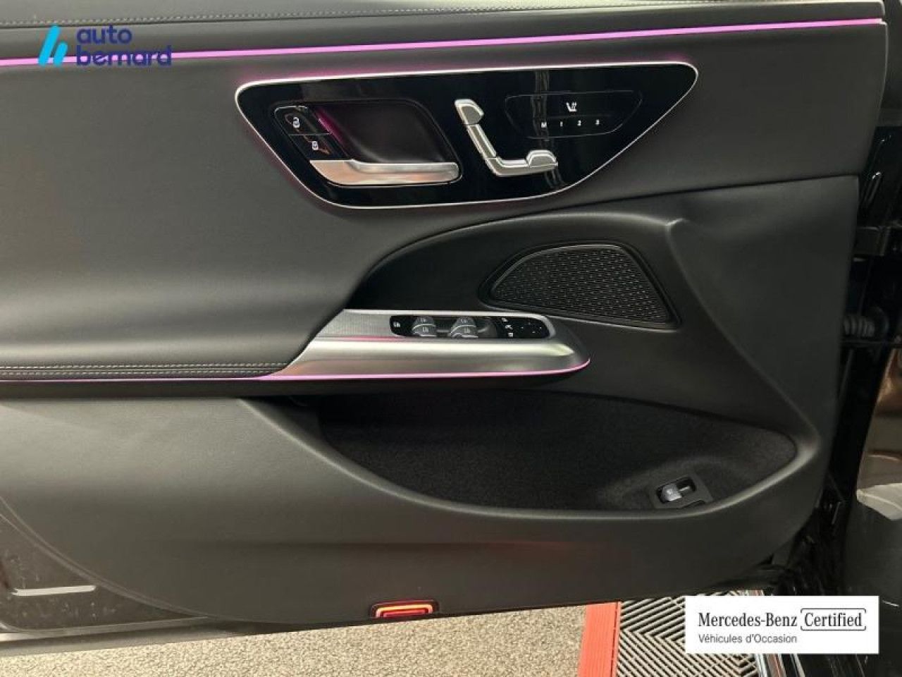 Photo du v&eacute;hicule 12 / 18