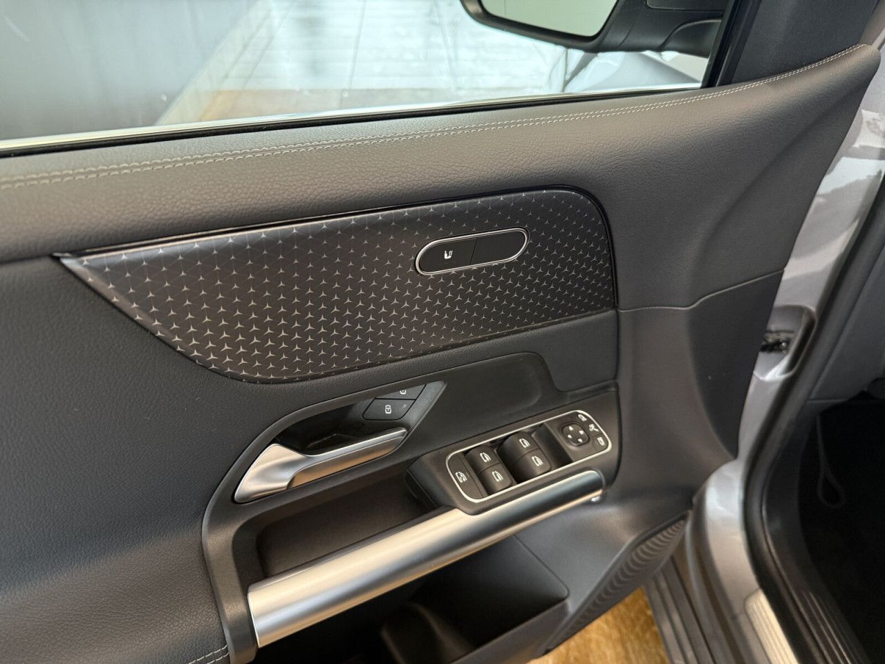 Fahrzeugbild 13 / 15