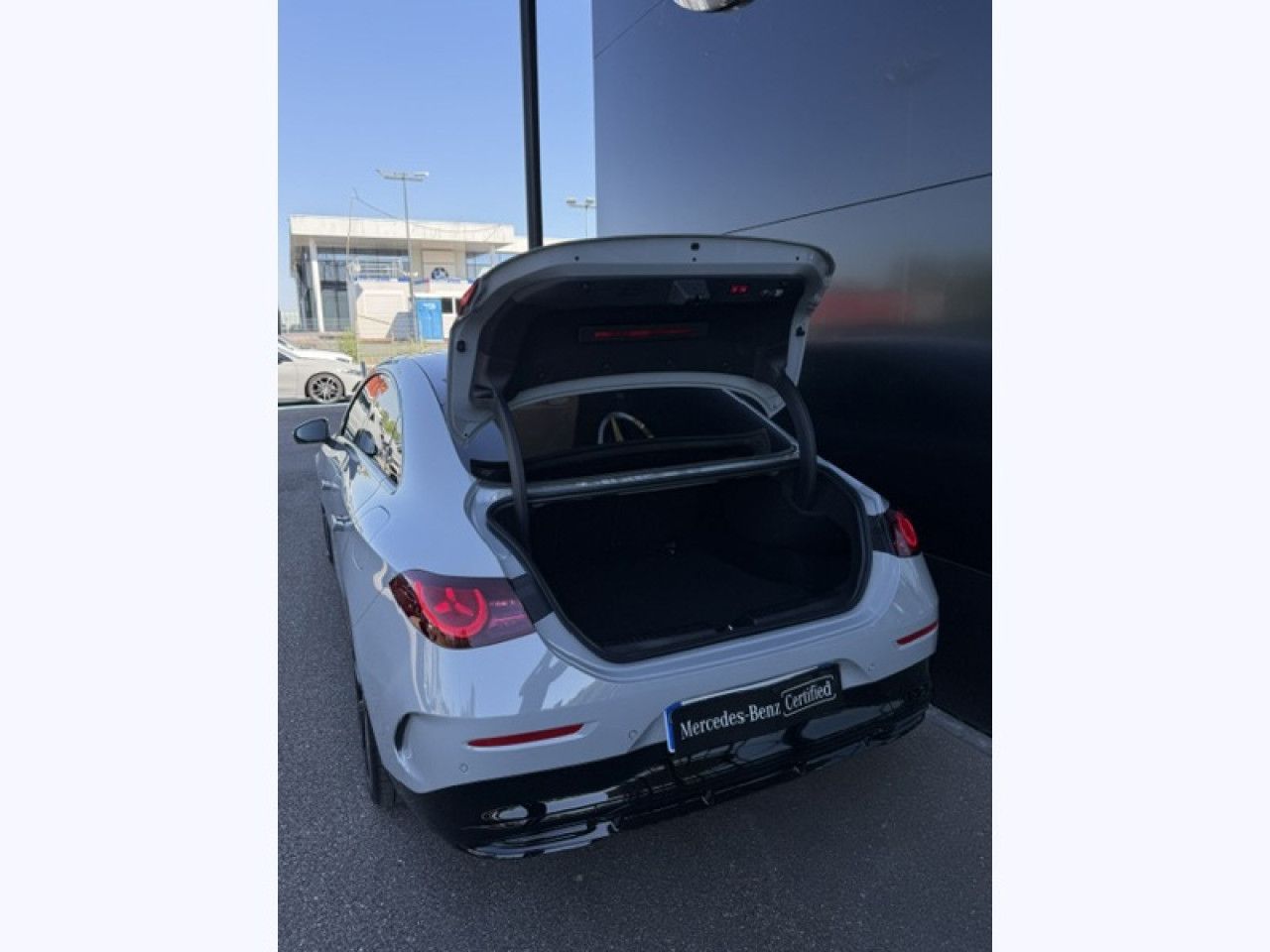 Photo du véhicule 10 / 18