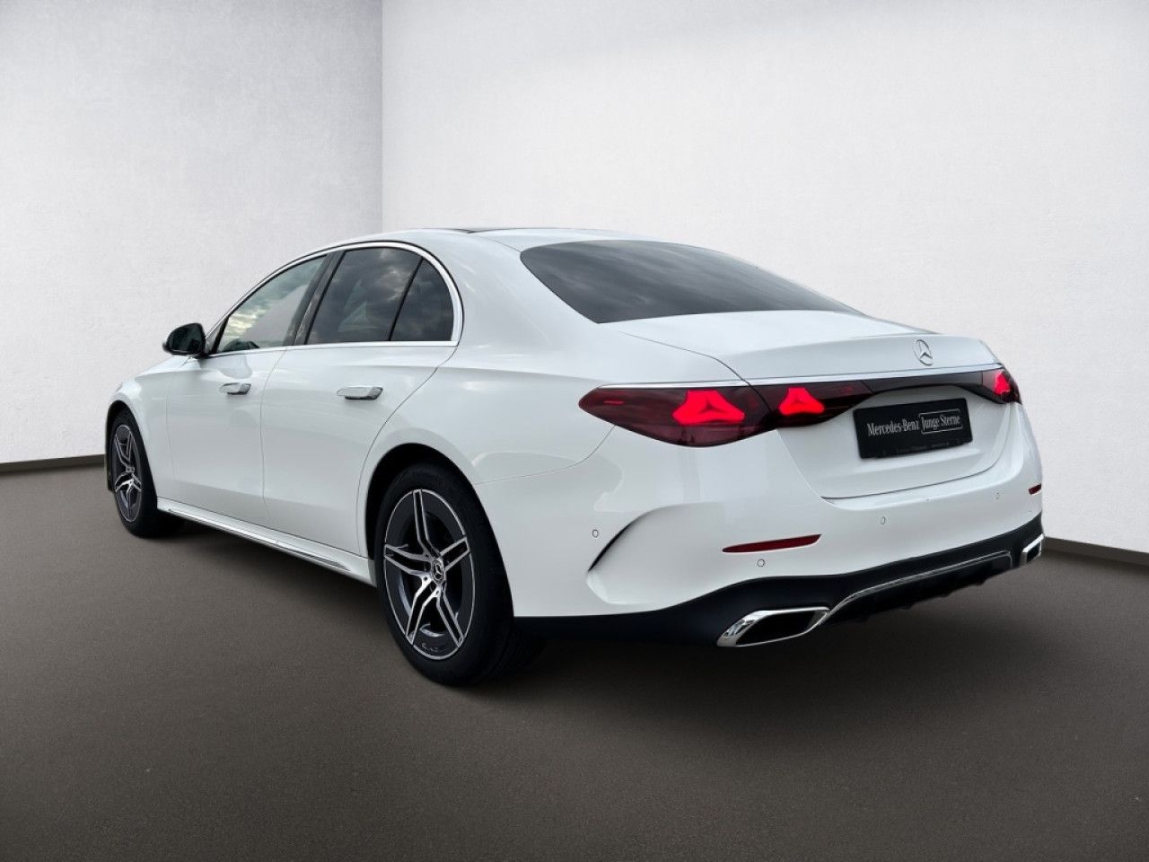 Mercedes-Benz E-Klasse – Bild 3