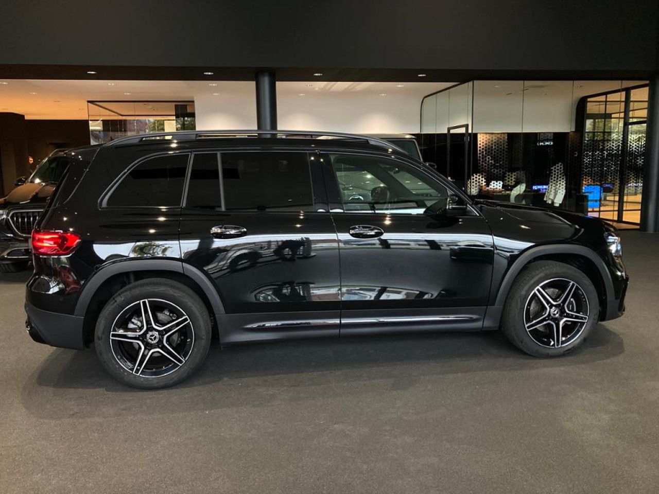 Mercedes-Benz GLB – Bild 14