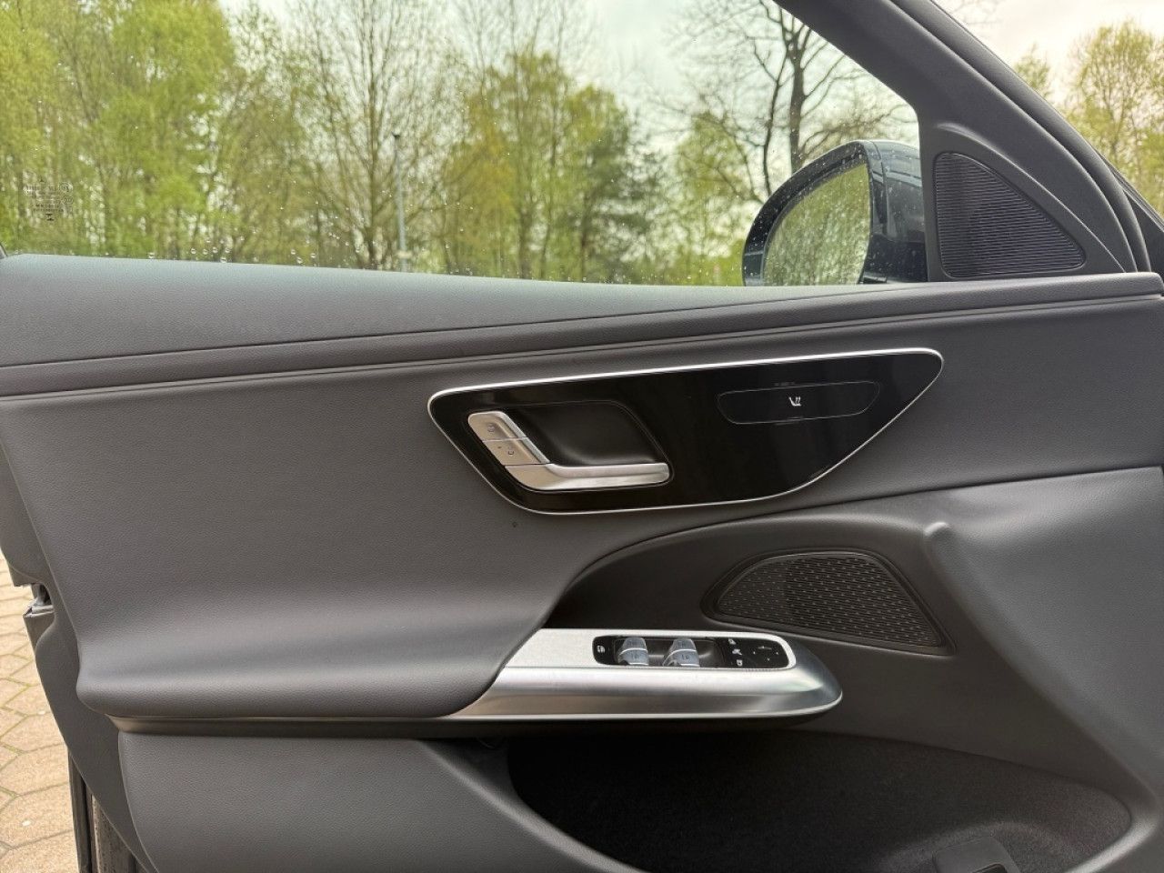 Mercedes-Benz E-Klasse – Bild 4