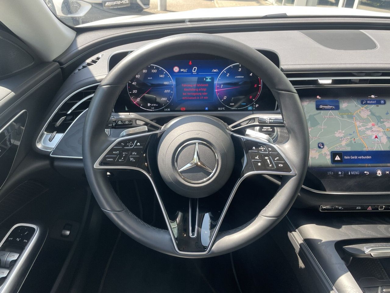 Mercedes-Benz E-Klasse – Bild 17