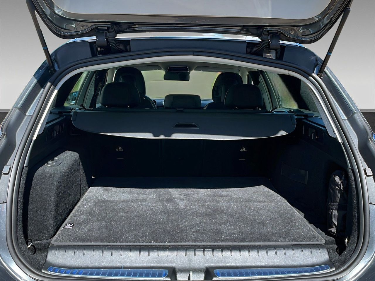 Mercedes-Benz C-Klasse – Bild 7