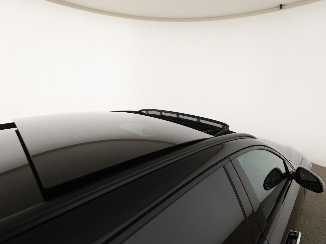 Mercedes-Benz E-Klasse – Bild 20