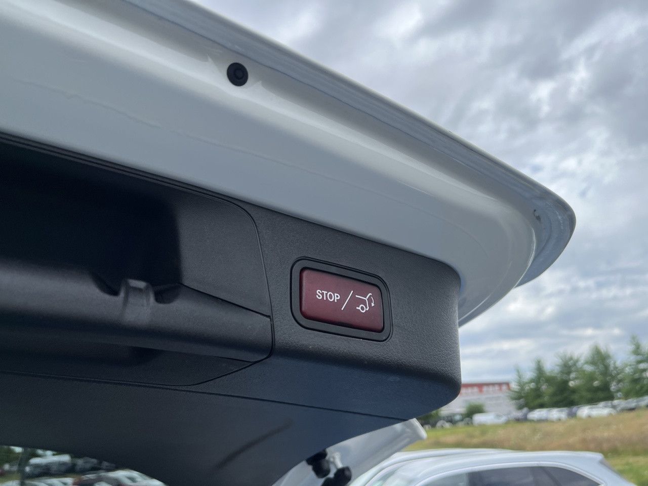 Mercedes-Benz E-Klasse – Bild 23