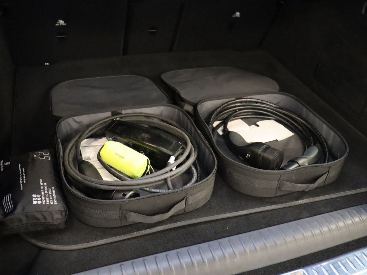 Mercedes-Benz E-Klasse – Bild 27