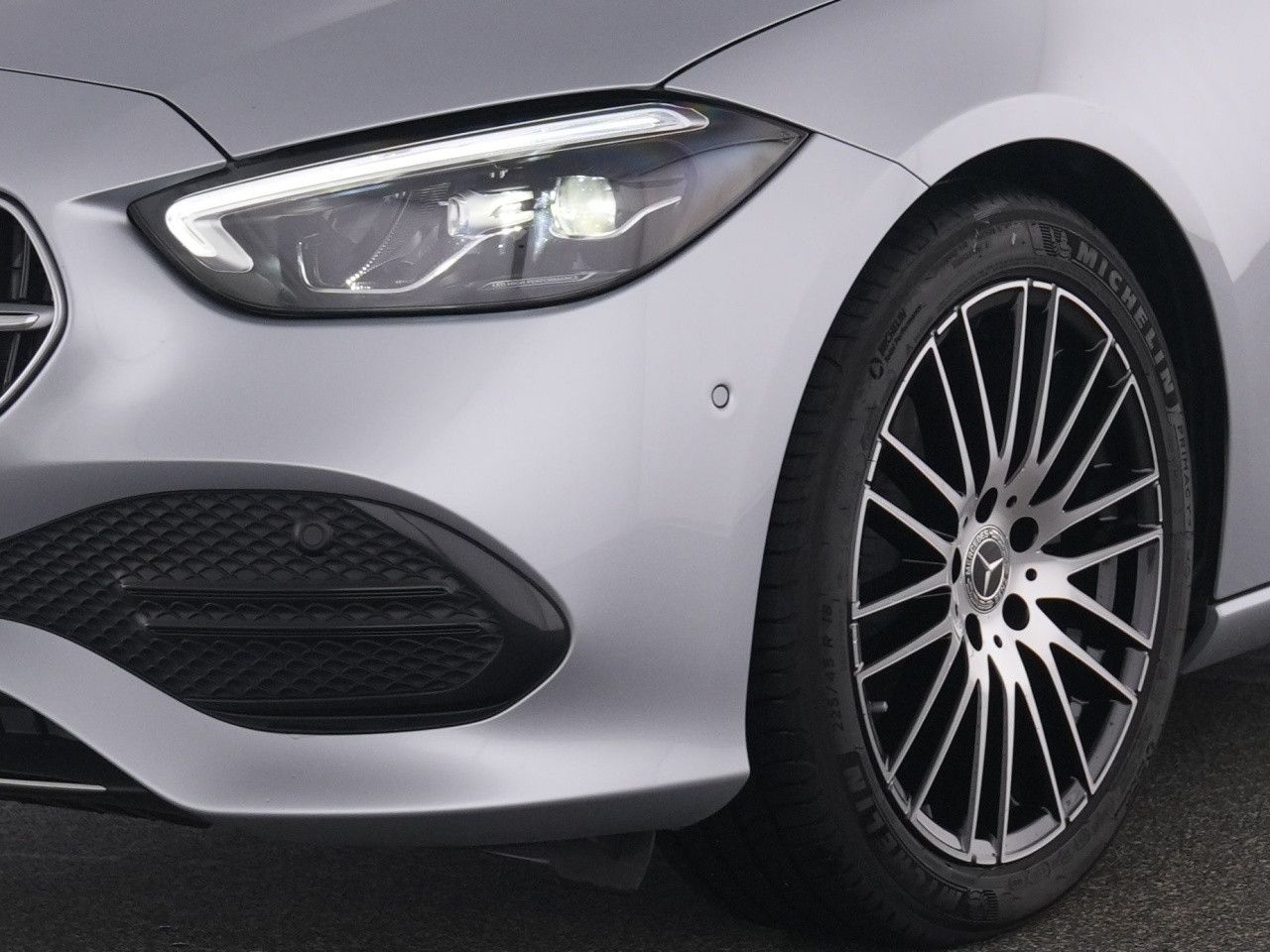 Mercedes-Benz C-Klasse – Bild 8