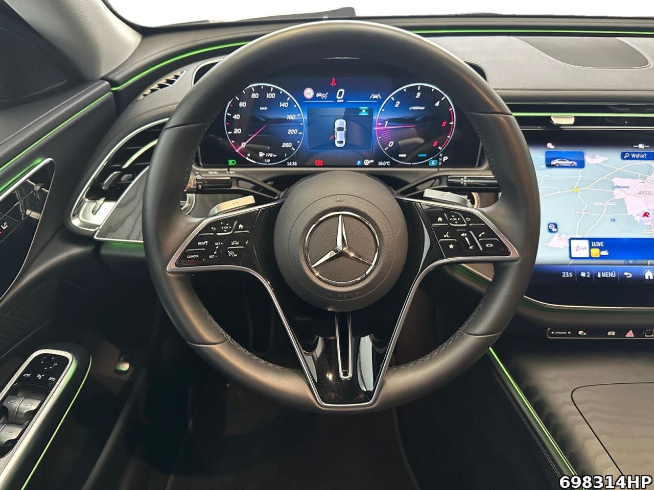 Mercedes-Benz E-Klasse – Bild 13