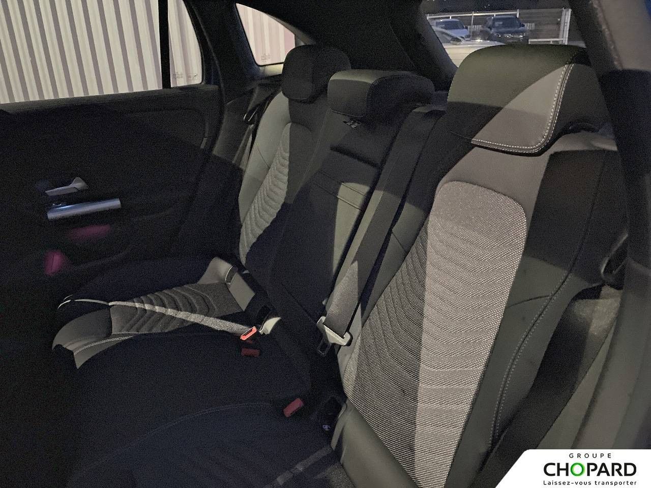 Photo du v&eacute;hicule 12 / 18