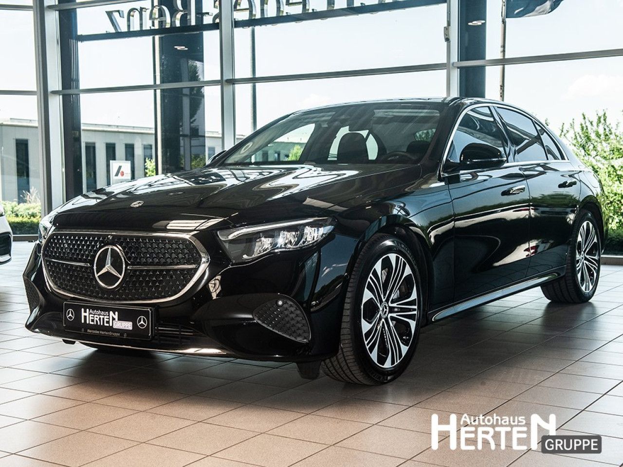 Mercedes-Benz E-Klasse – Bild 7