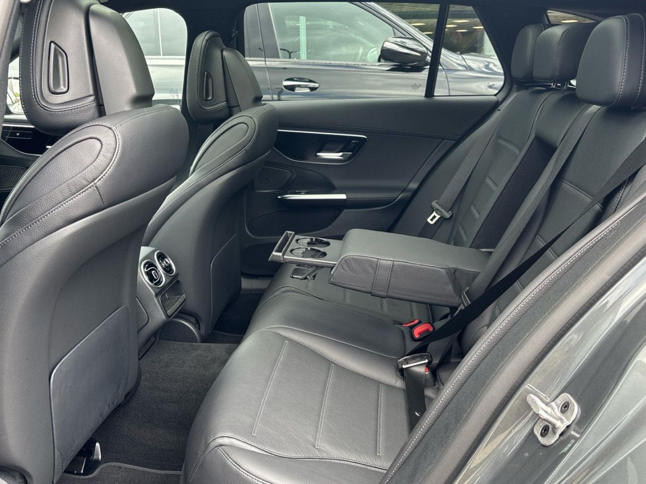 Mercedes-Benz C-Klasse – Bild 19