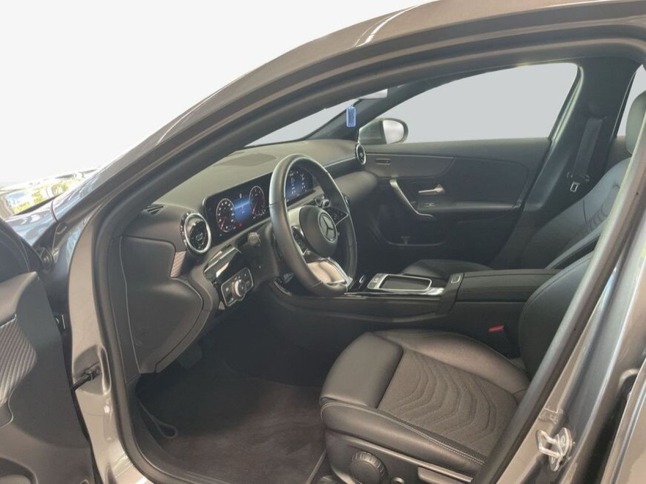 Mercedes-Benz A-Klasse – Bild 9