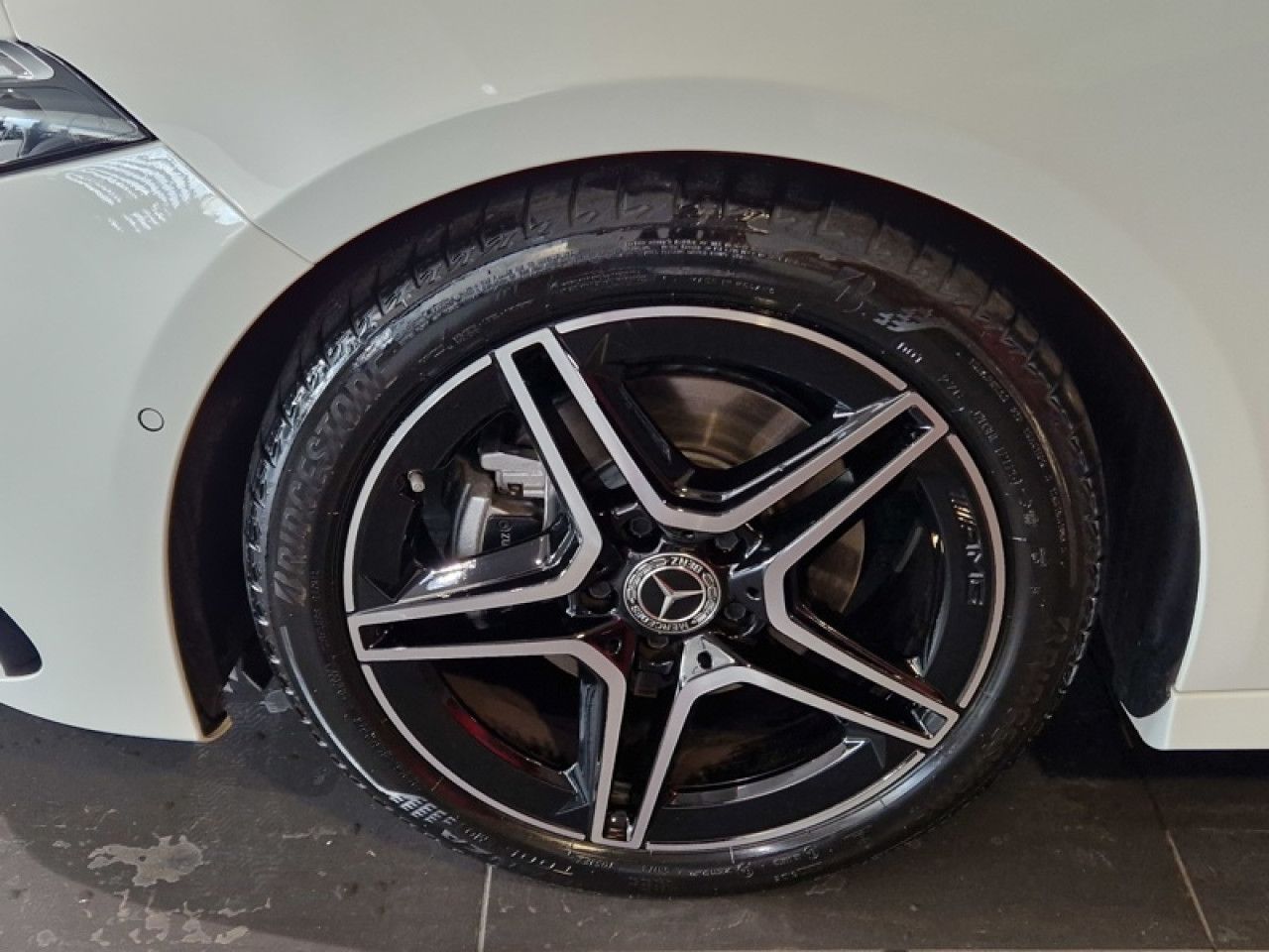 Photo du véhicule 6 / 18