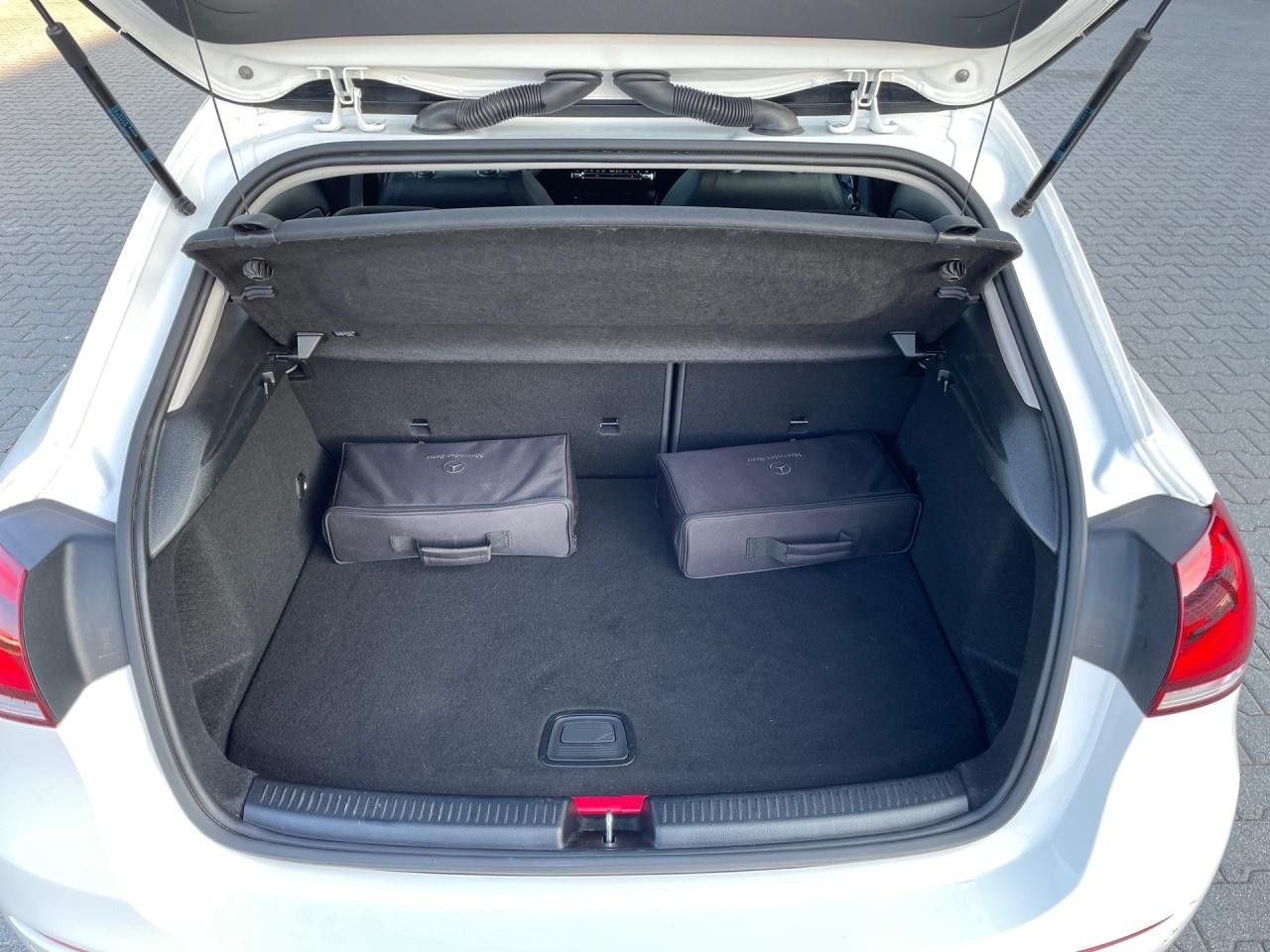 Fahrzeugbild 15 / 17