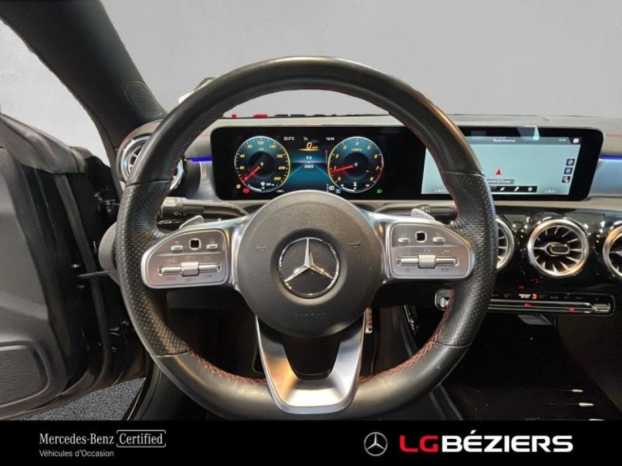 Photo du véhicule 14 / 18