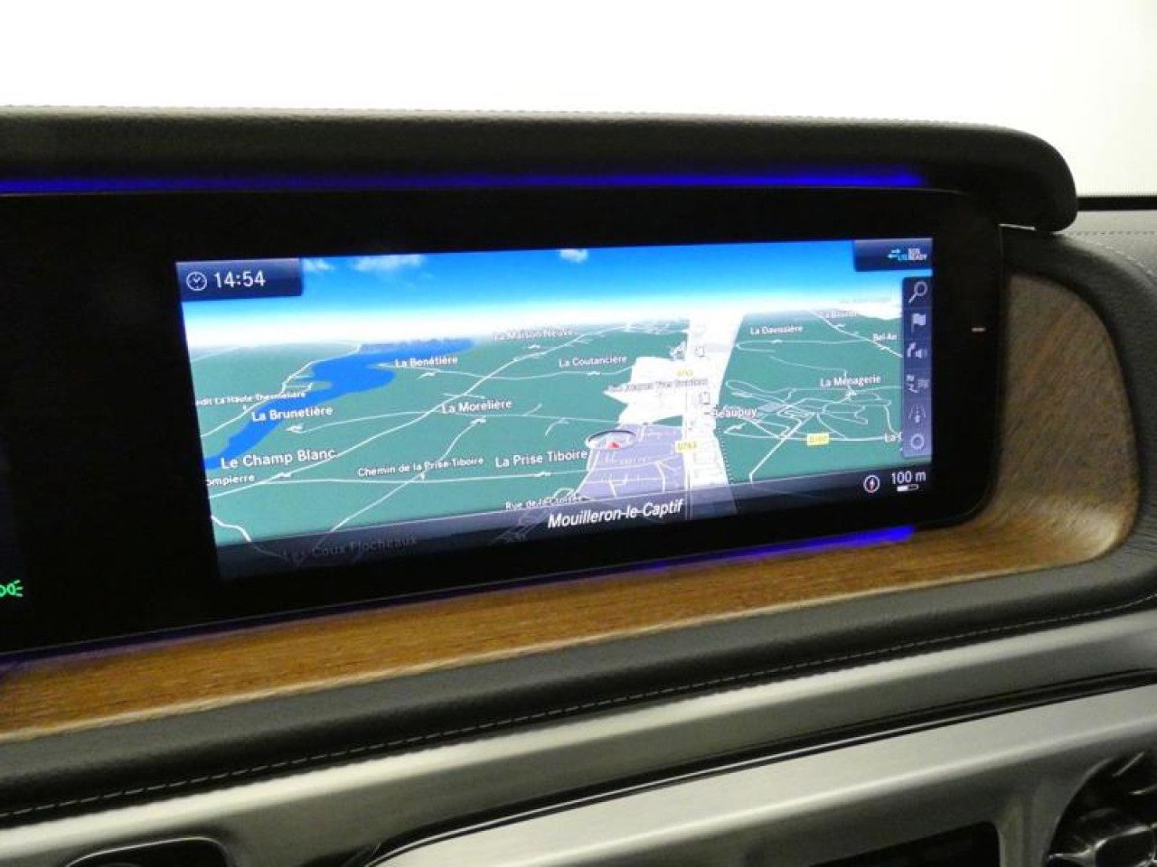 Photo du véhicule 16 / 18