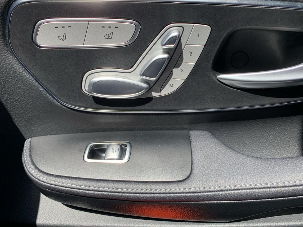 Fahrzeugbild 14 / 18