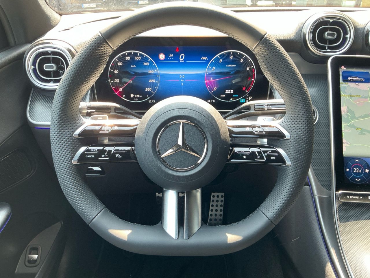 Mercedes-Benz GLC – Bild 11