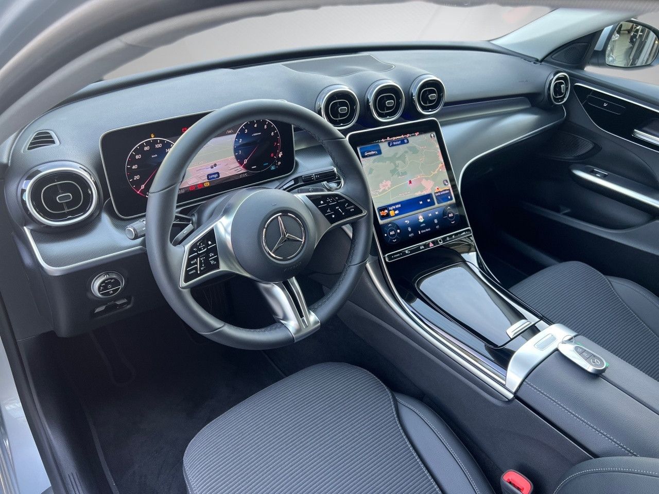 Mercedes-Benz C-Klasse – Bild 15