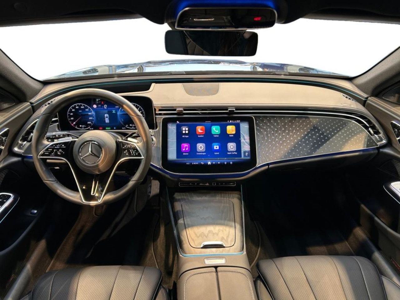 Mercedes-Benz E-Klasse – Bild 14