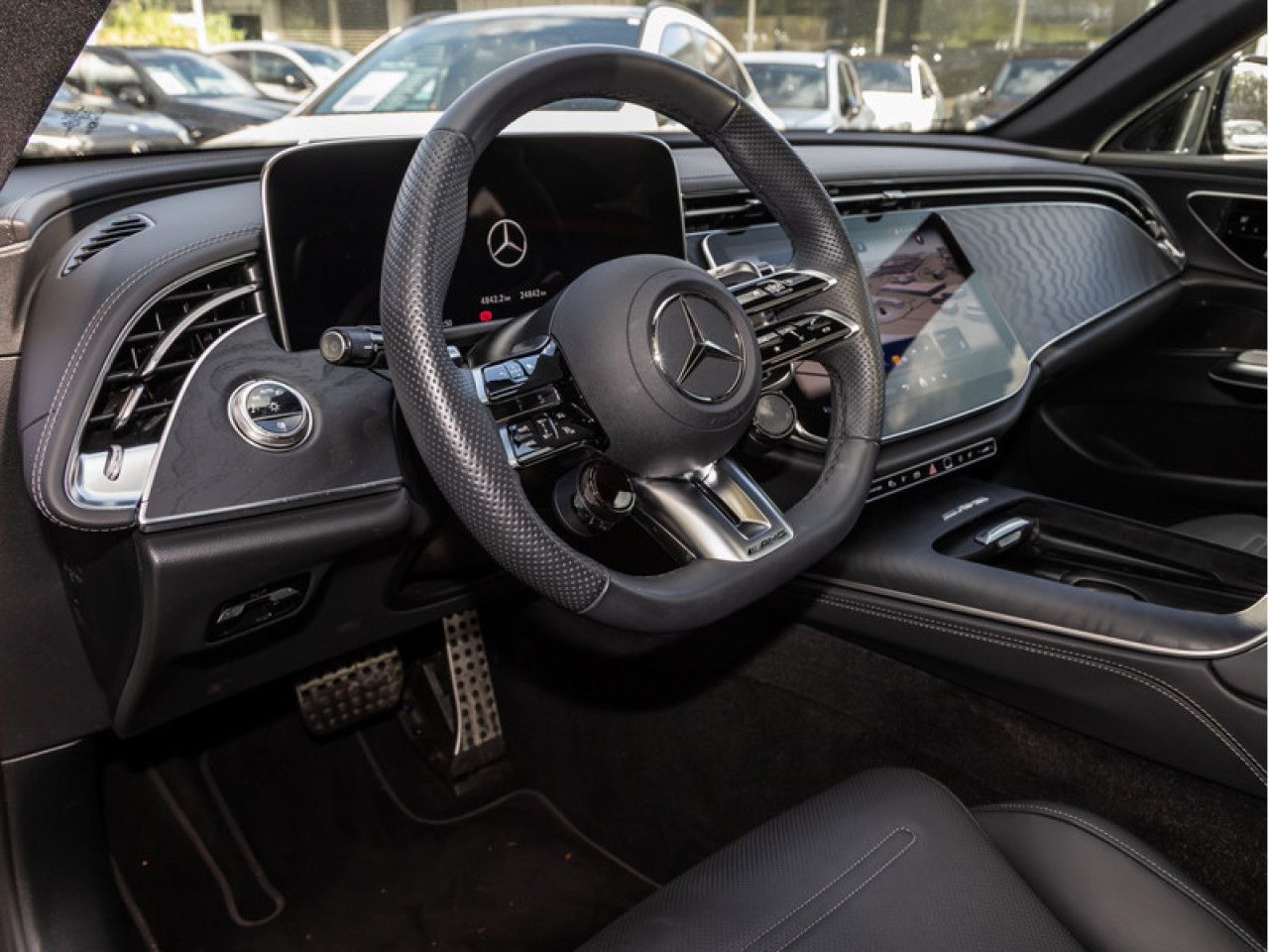 Mercedes-Benz E-Klasse – Bild 11