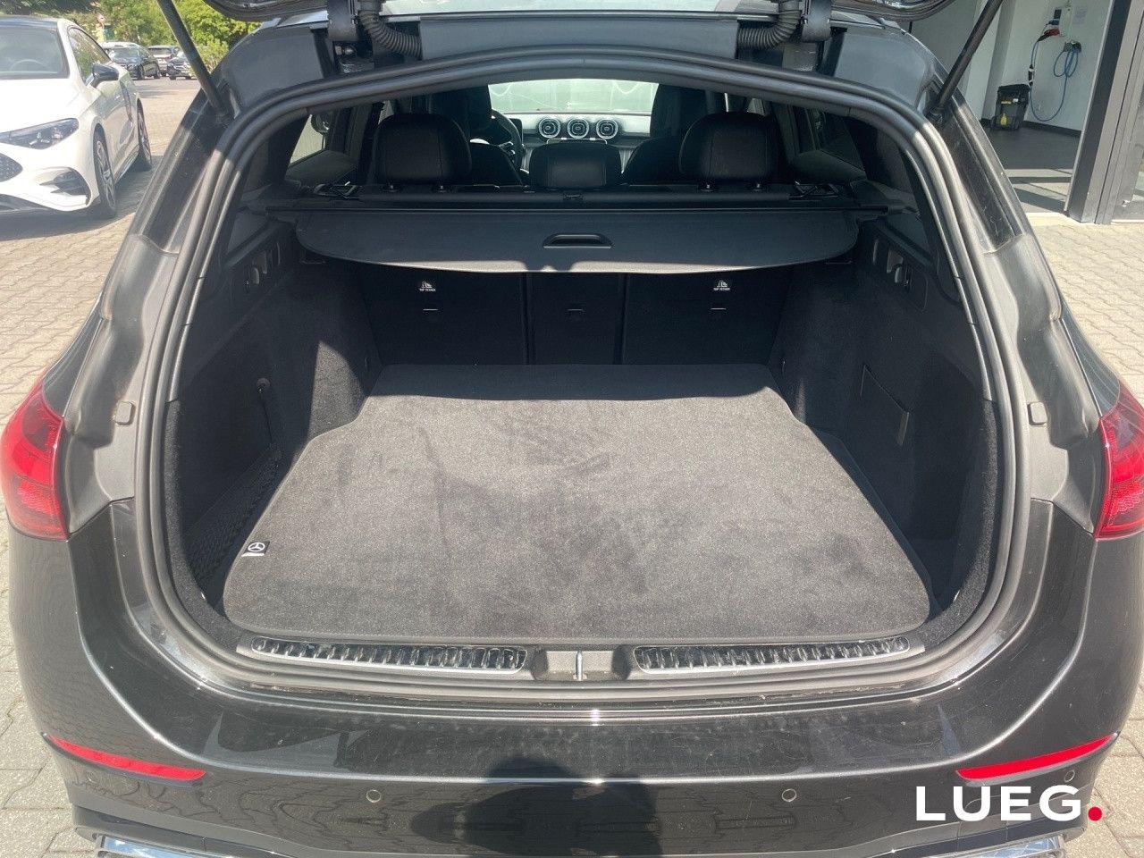 Mercedes-Benz C-Klasse – Bild 14