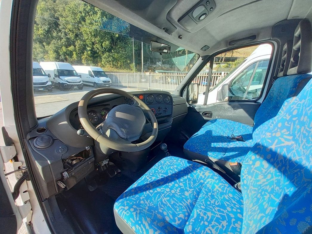 IVECO | 35C13 6+1 - 35C13 6+1
