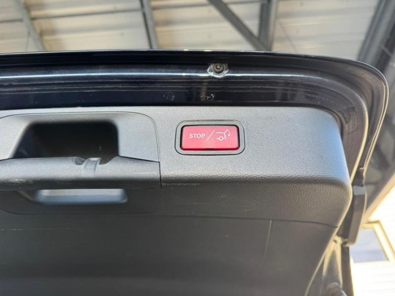 Photo du v&eacute;hicule 12 / 18